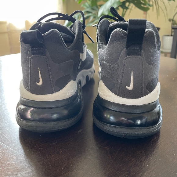 ❗️SOLD❗️Women’s size 7.5 Nike Air Max 270 React - Picture 10 of 11